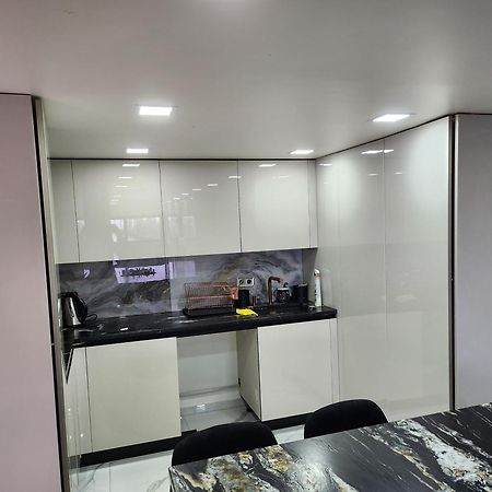 Villa Massenet Sarcelles Esterno foto