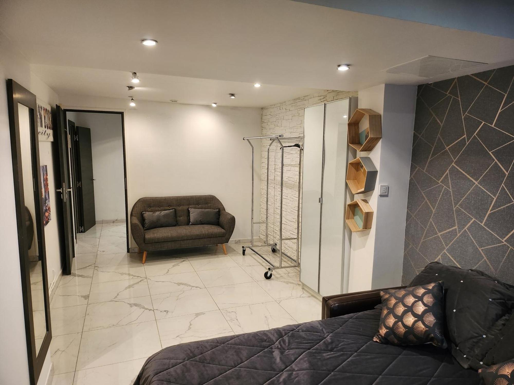Villa Massenet Sarcelles Esterno foto